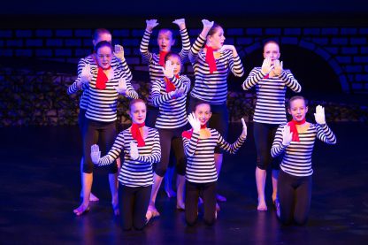 Mimes Tops